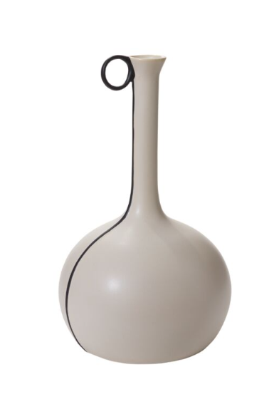 Anita Vase - Medium