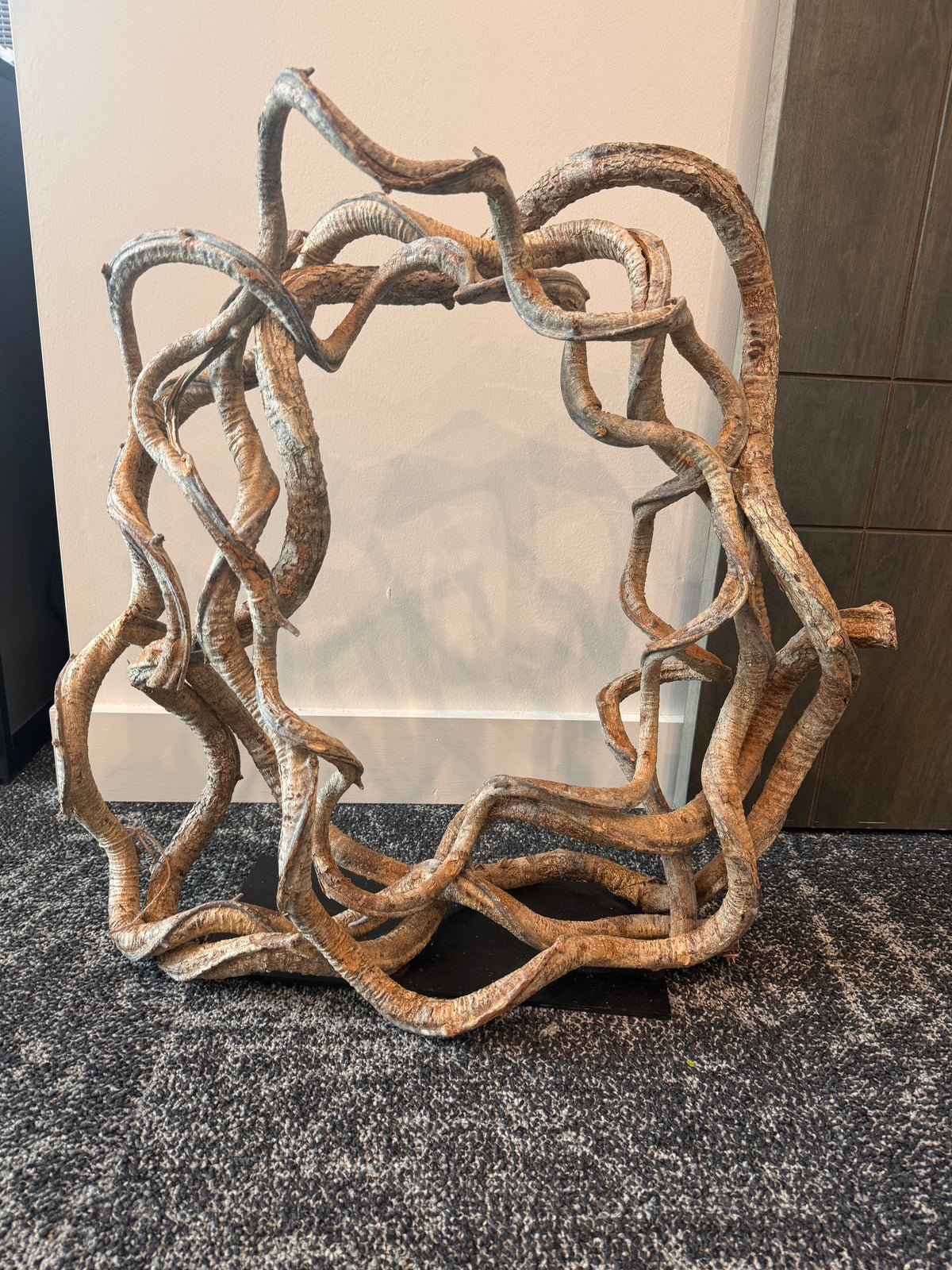 Circle Vine on Metal Stand